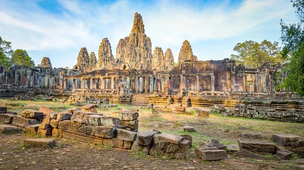 Bayon templet i angkor thom — Stockfoto