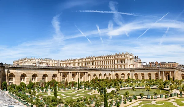 A Versailles-i Royal Palace Versailles, Franciaország — Stock Fotó