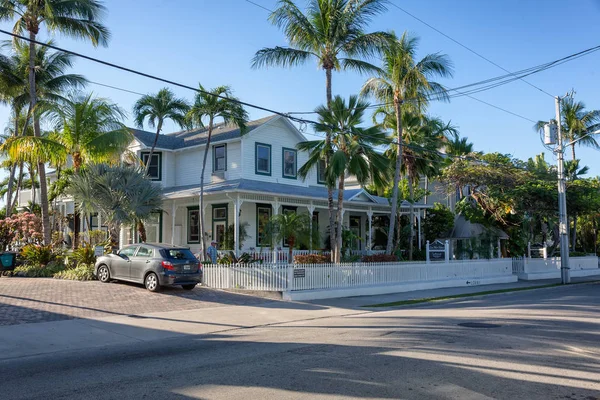 Duval Street in downtown Key West — Stock Photo, Image