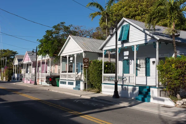 Duval Street en el centro de Key West — Foto de Stock