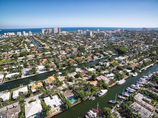 Vista aérea de los canales de Fort Lauderdale — Foto de Stock