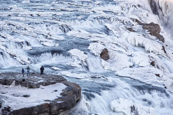 Ijzige Gullfoss waterval in de winter — Stockfoto