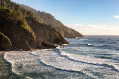 Heceta kafa feneri Oregon Pasifik sahil şeridi üzerinde üzerinden görüntülemek.