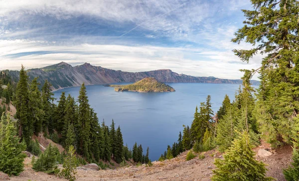 Crater lake park narodowy, oregon, Stany Zjednoczone Ameryki — Zdjęcie stockowe