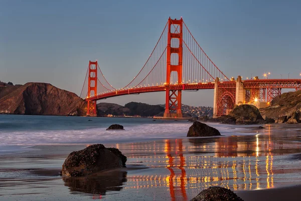 Golden Gate Bridge o zachodzie słońca,, San Francisco, Stany Zjednoczone Ameryki — Zdjęcie stockowe