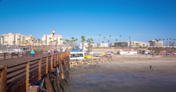 Kalifornie Oceanside timelapse molo při západu slunce — Stock video