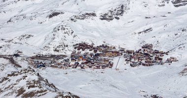 Val Thorens Aiguille peclet manzaralı gün batımı karlı dağ manzaralı Fransa alpleri 