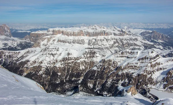 Olaszország Dolomitok Téli hegyek Tájkép Wolkenstein sella stock sella ronda panoráma kilátás a marmolada — Stock Fotó