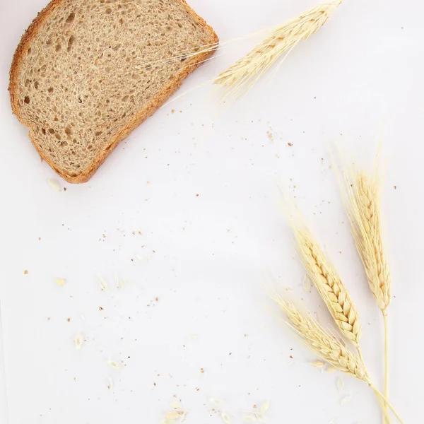 Ячмень Зерна Ухо Кусок Хлеба — стоковое фото