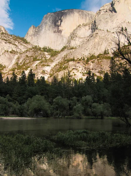 View Mirror Lake Front Half Dome Peak Yosemite National Park — Stock Photo, Image