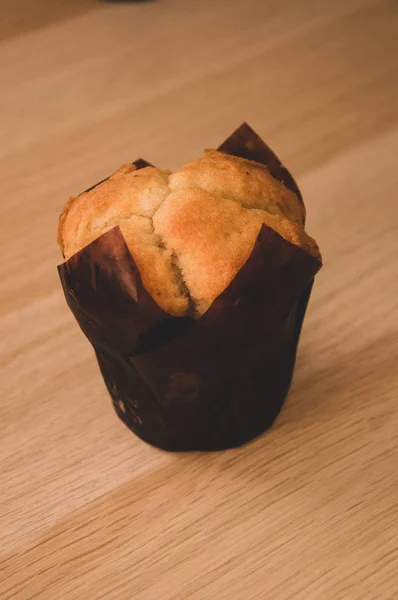 Sweet Vanilla Muffin Table — Stock Photo, Image