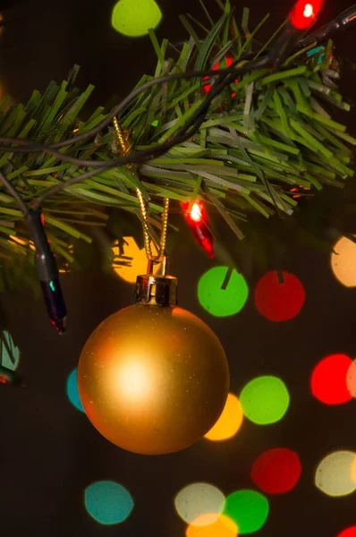 Décoration Boule Noël Sur Branche Arbre Noël — Photo