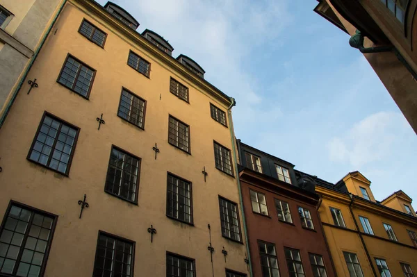 Eski Avrupa Şehrinde Renkli Evler — Stok fotoğraf
