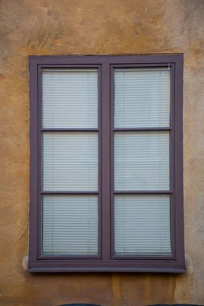 Okna Starego Domu — Zdjęcie stockowe
