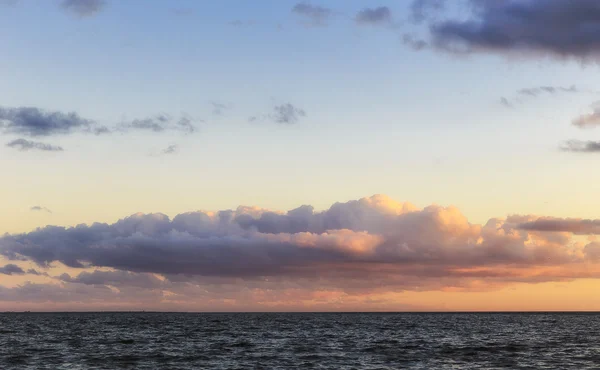Gün batımında Fırtına Bulutları — Stok fotoğraf