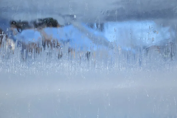 Patrones congelados en un bloque de hielo congelado —  Fotos de Stock