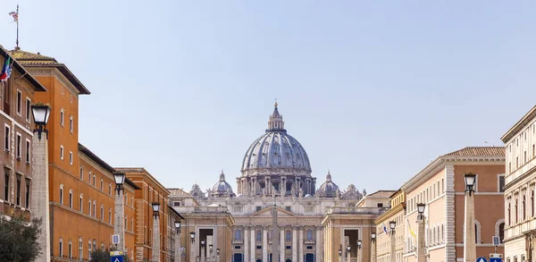 Katedrála svatého Petra v Vatican.Rome.Italy — Stock fotografie