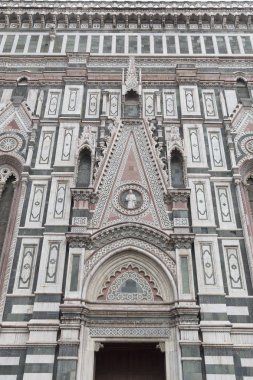 Santa Maria del Fiore Floransa Katedrali'nin cephe