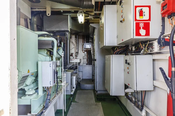 Kamer van brandveiligheid op het schip — Stockfoto