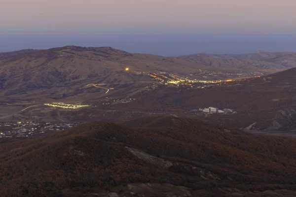 Panorama de la ciudad de Khizi al atardecer — Foto de Stock