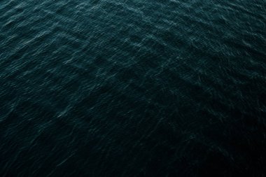 Nehir, su akışı. Deniz soyut dokusu.