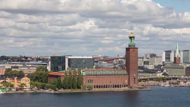 Budova městské radnice ve Stockholmu, Švédsko — Stock video