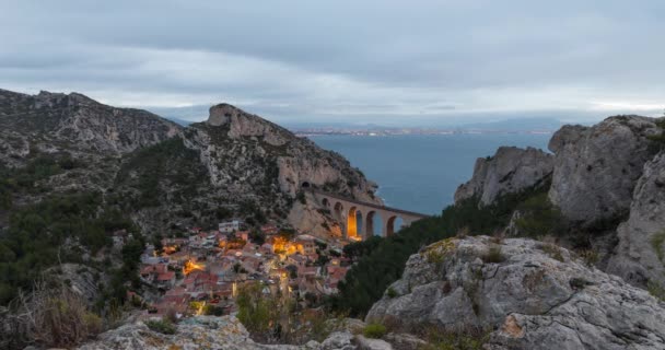 Calanque Vesse Strmým Svahům Údolí Středozemním Pobřeží Poblíž Marseille Provence — Stock video