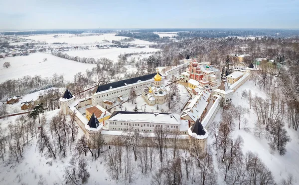 Vista aérea do Mosteiro Savvino-Storozhevsky em Zvenigorod — Fotografia de Stock