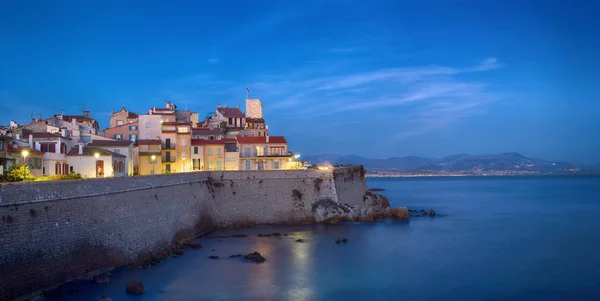 Vue panoramique d'Antibes, France — Photo