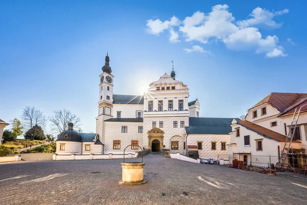 Pardubice Tsjechische Republiek Uitzicht Kasteel Pardubice — Stockfoto