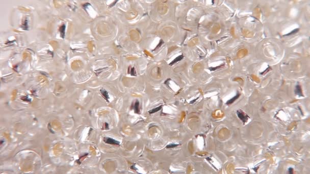 Texture transparente de mariage blanc faite de perles blanches .