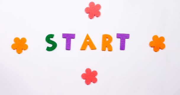 The word start. The word is written in dancing font. — Stock Video