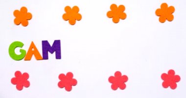 Kelime oyunu bitti. Kelime dans harfleriyle yazılmış..