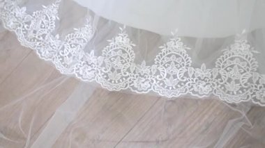 Parti elbisesi için dantel kumaş