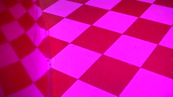 Blick von den Augen auf den Boden in einem Nachtclub — Stockvideo
