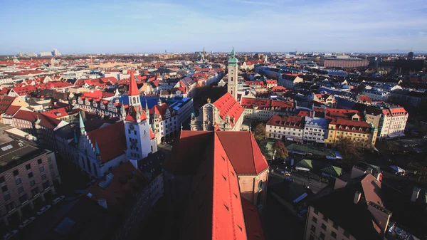 Hermosa vista aérea soleada súper gran angular de Munich, Bayern , — Foto de Stock