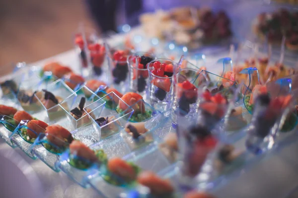 Beautifully decorated catering banquet table with different food — Stock Photo, Image