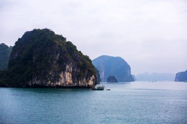 Halong Bay, Vietnam, Unesco Dünya Mirası, doğal görünüm Adaları, Güneydoğu Asya'nın güzel manzarasına