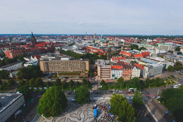 Beautiful super wide-angle summer aerial view of Hannover, Germany, Lower Saxony, seen from observation deck of New Town Hall, Hanover — Stock Photo, Image