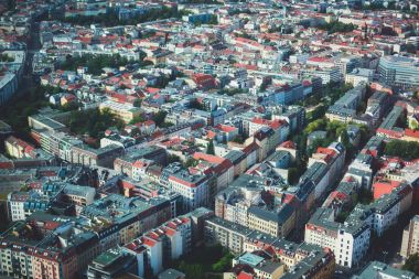 Berlin Hava görünümünü manzarası ve ötesinde city, Almanya, Tv Kulesi gözlem güverteden gördüm
