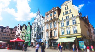 Rostock şehir eski kasaba Pazar Belediye Binası, tarihi merkezi, Almanya ile kare görünümü