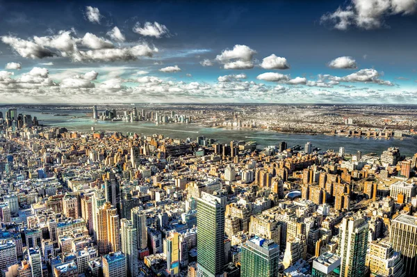Puesta de sol en la ciudad de Nueva York - Estados Unidos — Foto de Stock