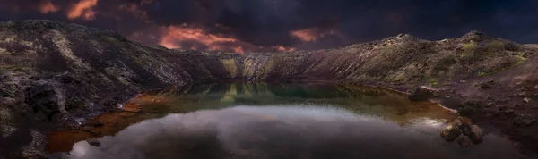 Kerio kráter tó Izlandon — Stock Fotó
