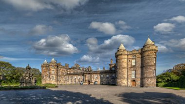 Holyrood Sarayı - Çekici şehir Edinburgh - İskoçya 