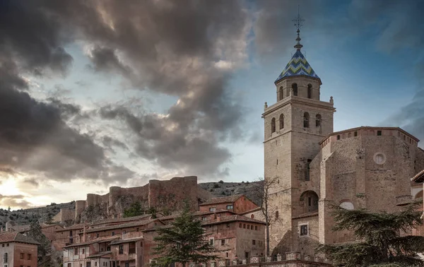 Glockenturm der Kathedrale von Albarracin in der Provinz Teruel — Stockfoto
