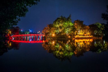 Lago Hoan Kiem - Hani - Vietnam