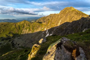 Slovak dağı Nizke Tatry 'nin manzara görüntüsü
