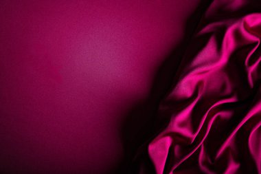 Şarap kırmızı saten..