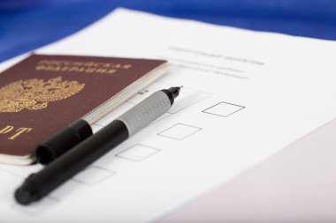 Oy kağıt öncesi için yaklaşık bir örneği Rus pasaportu