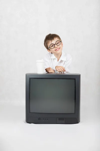 Niño Siete Años Viejo Televisor Espacio Libre Para Texto — Foto de Stock